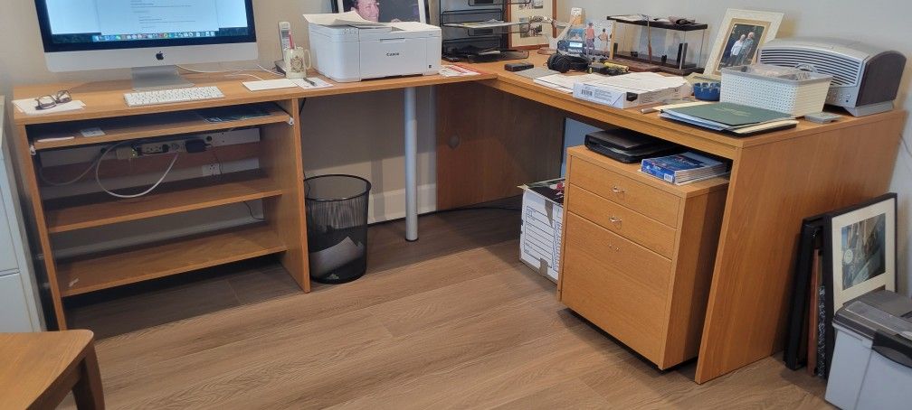 Desk