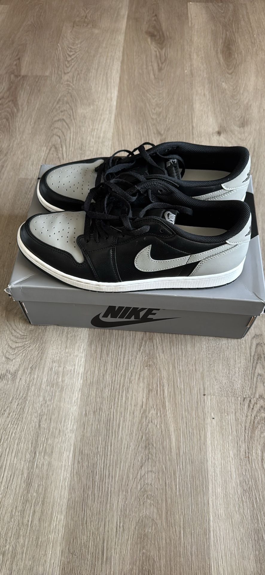 Nike Jordan 1 Low “Shadow”