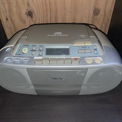Sony boombox