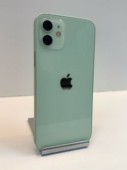 Apple iPhone 12 64gb. ( Unlocked Phone )