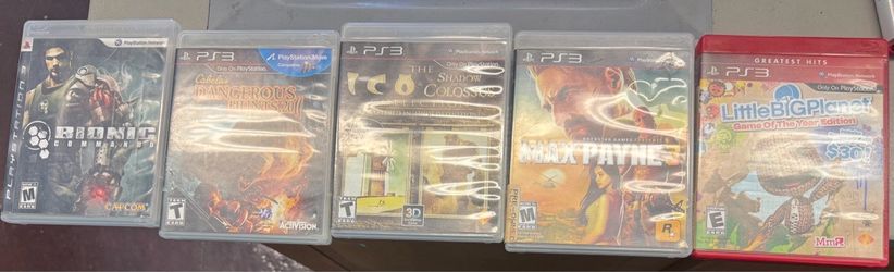 PS3 Game  Console and  PS3 Games included