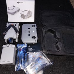 DJI Mini 3 Drone Bundle