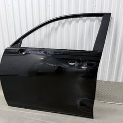 2023-2024-2025 Honda HR-V Front Door Left OEM