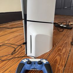 PlayStation 5 Console – NBA 2K26 Bundle (Digital & Disc)