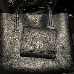 Tory Burch Purse And Wallet 