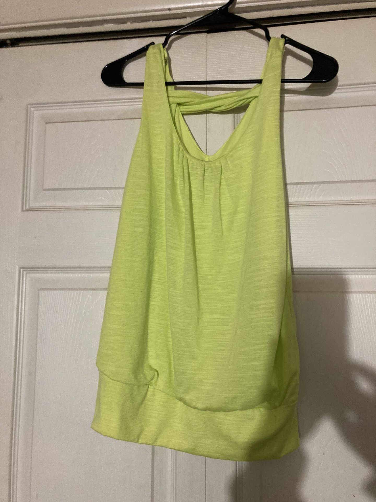 Women’s Sleeveless Top