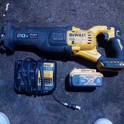 Dewalt 20v Flex Sawzaw Tool Bat And Charger 100