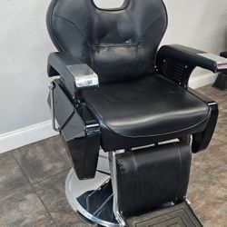 Barber/Styling Chairs