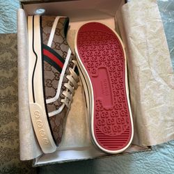 Gucci Shoes 