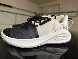 New Under Armour Curry 6 Flotro size 12 White/Black. (contact info removed) 001.