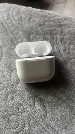 AirPod charger