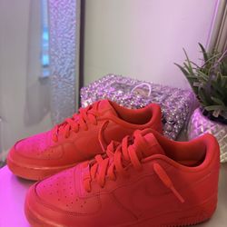 Red nike air force 1
