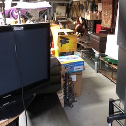 good used furniture 1701 Union Blvd., Allentown PA 18109