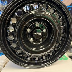 4x 18x9 Rotiform R191 STL Gloss Black Wheel 5x130 (25mm) Mercedes G Wagon 84.1mm