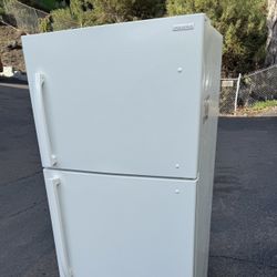 Household Refrigerator Fridge Freezer Great For Garage