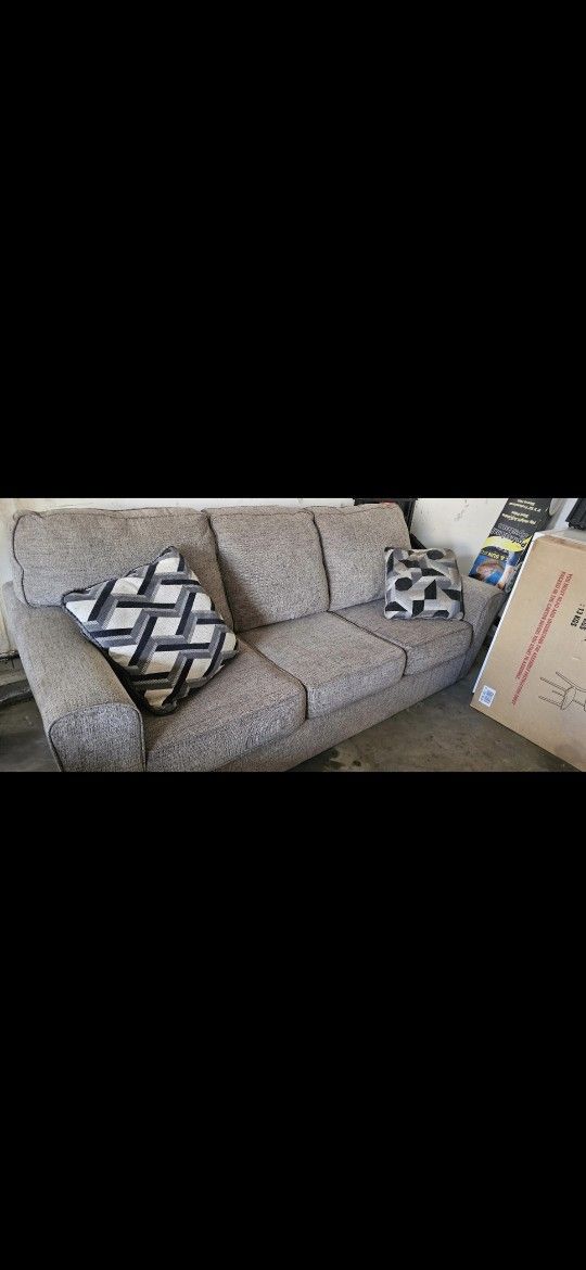 2 Piece Couch Set