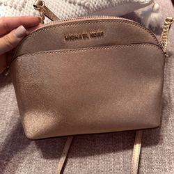 Micheal Kors Rose Gold Cross Body 