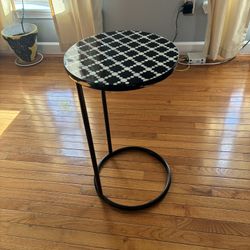 Mother Of Pearl C table