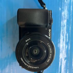 Sony A6100 Camera