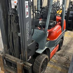 HEAVY DUTY Toyota Forklift For Sale 