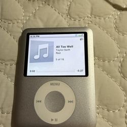 Apple IPod 4 GB