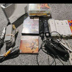 Nintendo Wii Bundle 