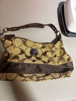 Coach Signature Canvas Shoulder Bag