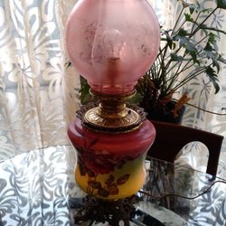 Antique Victorian Gwtw Kerosene Lamp Signed