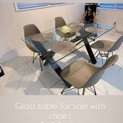Glass Table With 4 Chairs 