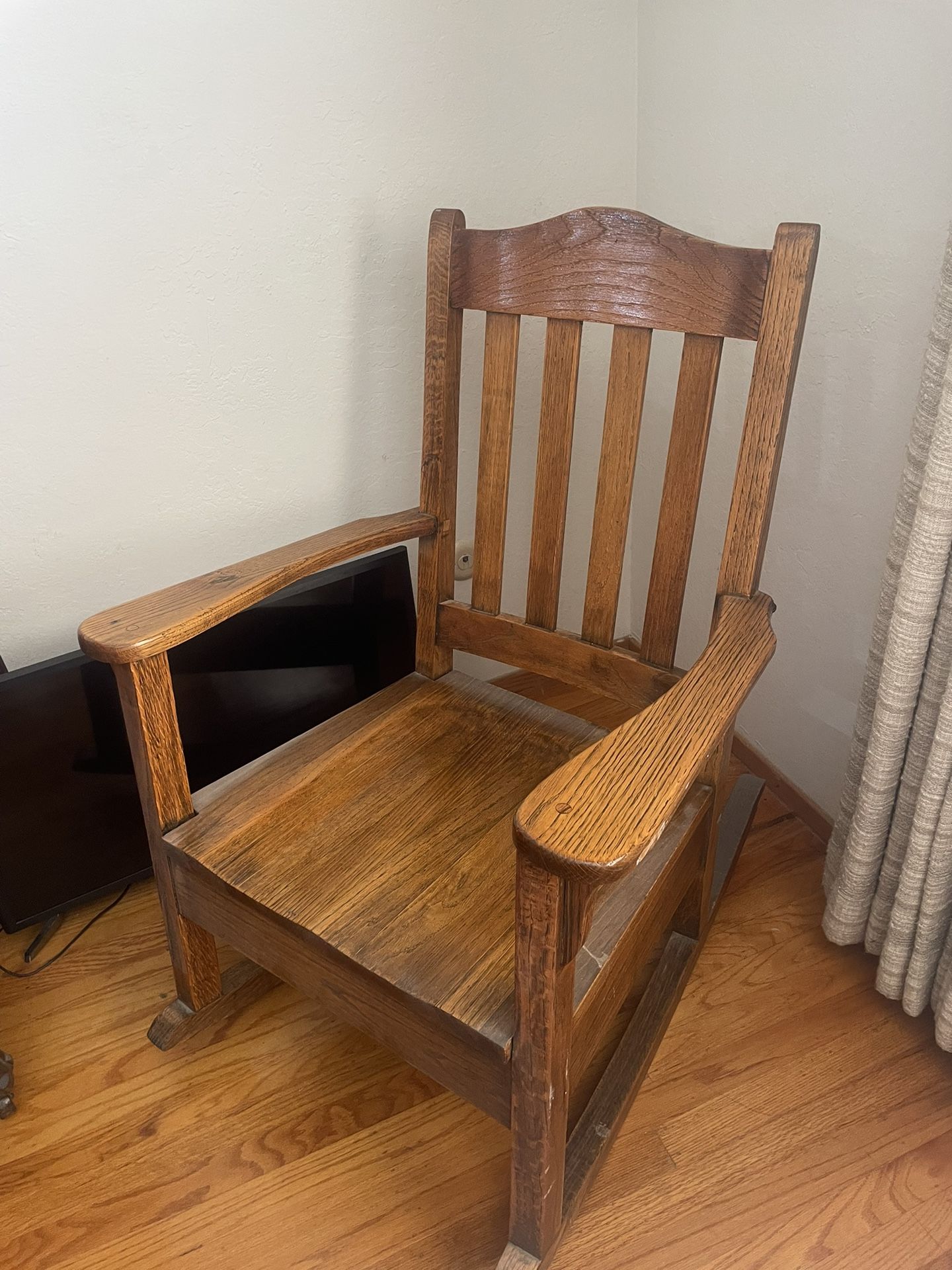 Antique, Red Oak Rocker
