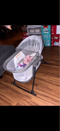 Baby Bassinet with Stand and Canopy