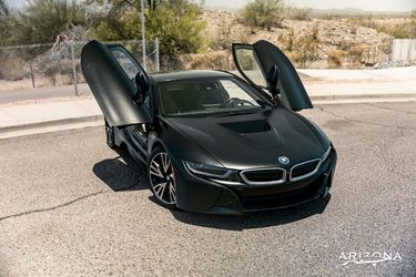2017 BMW i8