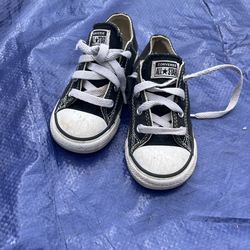 Size 7 Kids Chucks