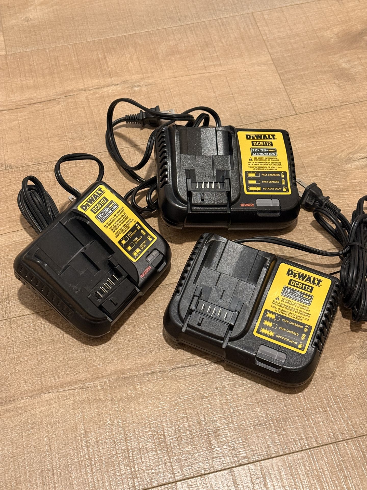 Dewalt 12v / 20v Battery Chargers