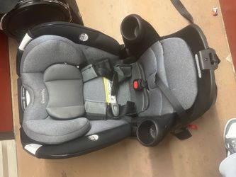 Evenflo Revolver 360 car seat