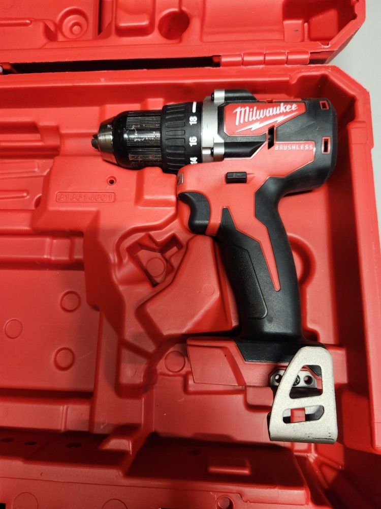 Working Used Milwaukee Drill Bare Tool (No Battery Or Charger Included)