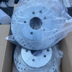 Slotted Brake Rotors And Pads 