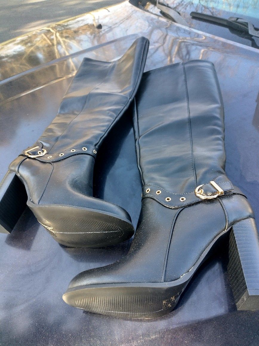 Black Biker Boots