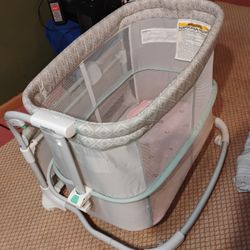 Baby Crib 