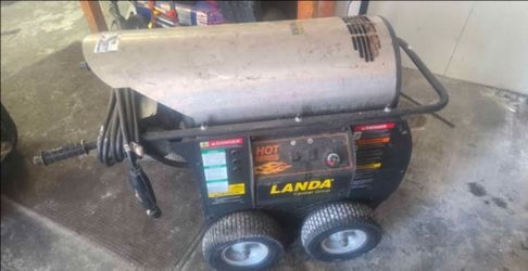 LANDA Electric powered gas heated pressure washer