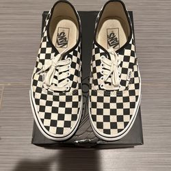 Vans Checker Board Shoes