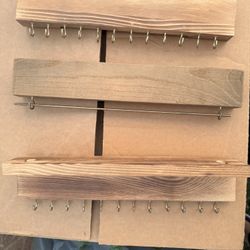 Wall Items Dispenser 