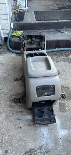 Center Console For 03-06 