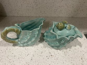 Ceramic Seashell Creamer and Sugar Bowl Set