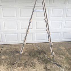 Swimming pool ladder double sided 47 inches high $50 or best offer
