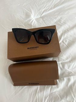 Burberry Black Cat-Eye Sunglasses with Case