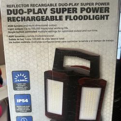 MATCO TOOLS MFL4500 Duo-Play Super Power Rechargeable Floodlight