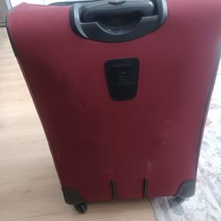 Swiss gear suit cases