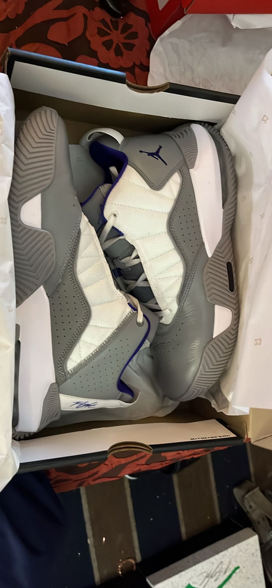 Men’s Jordan Stay Loyal