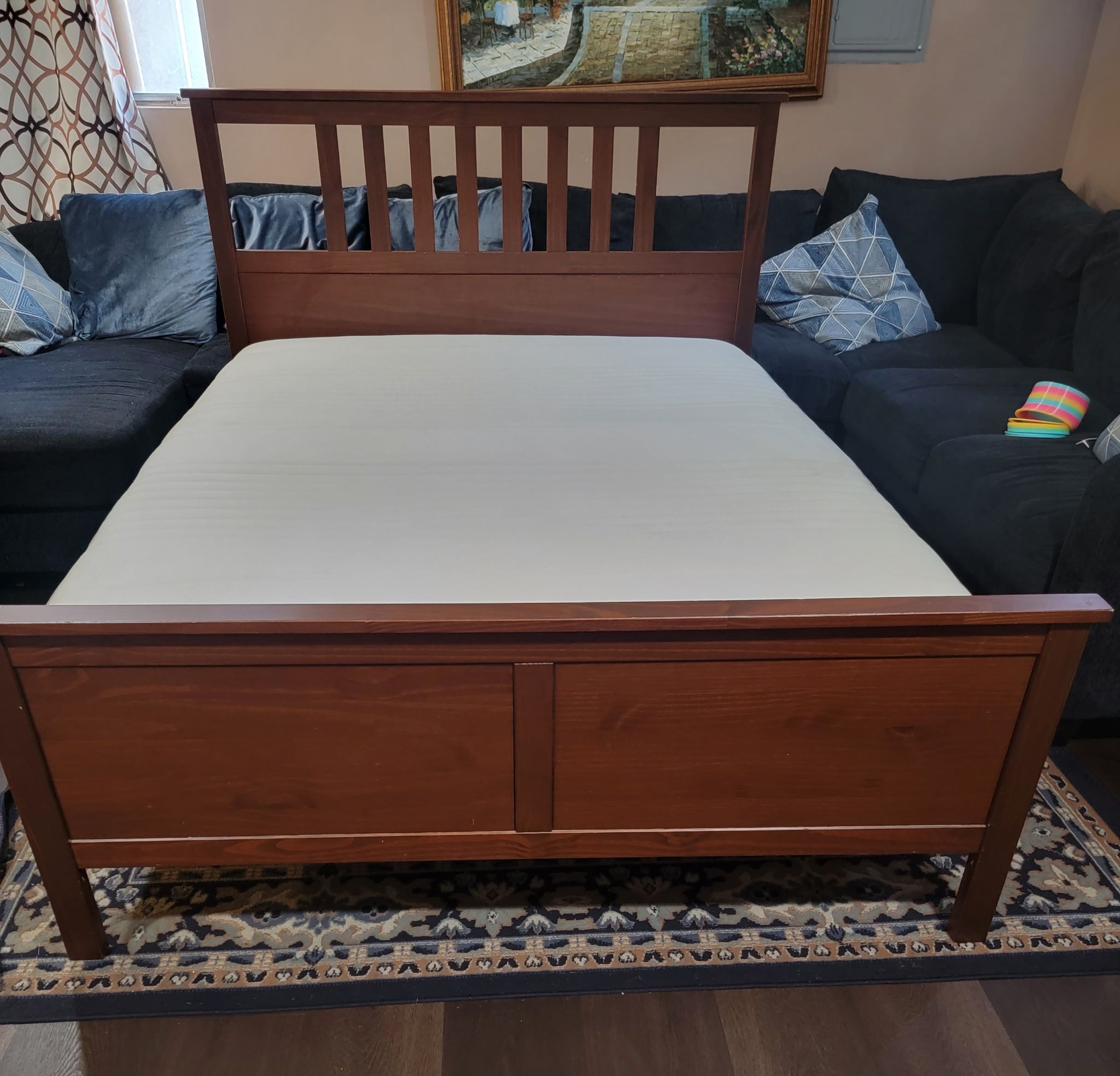 Queen Bed With Nice Matress